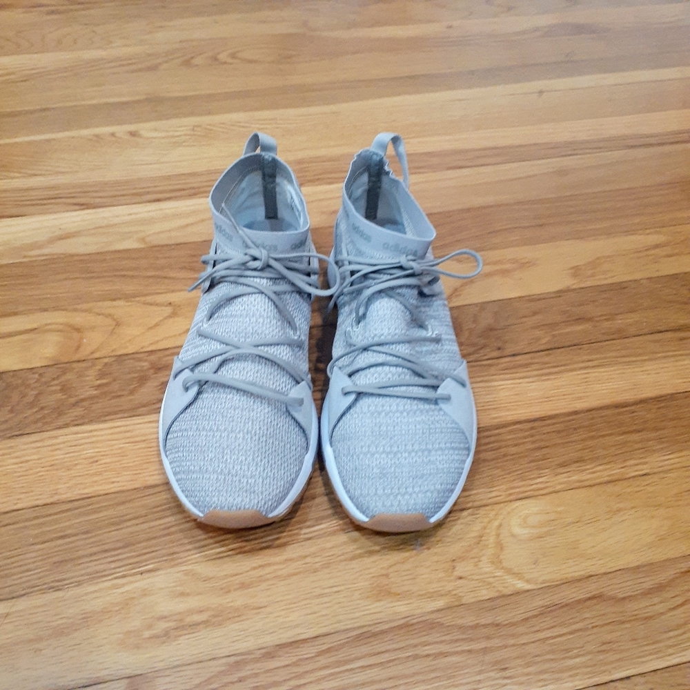 Adidas Women's  Quesa Running Shoes Clear Brown  Size 9 Adidas